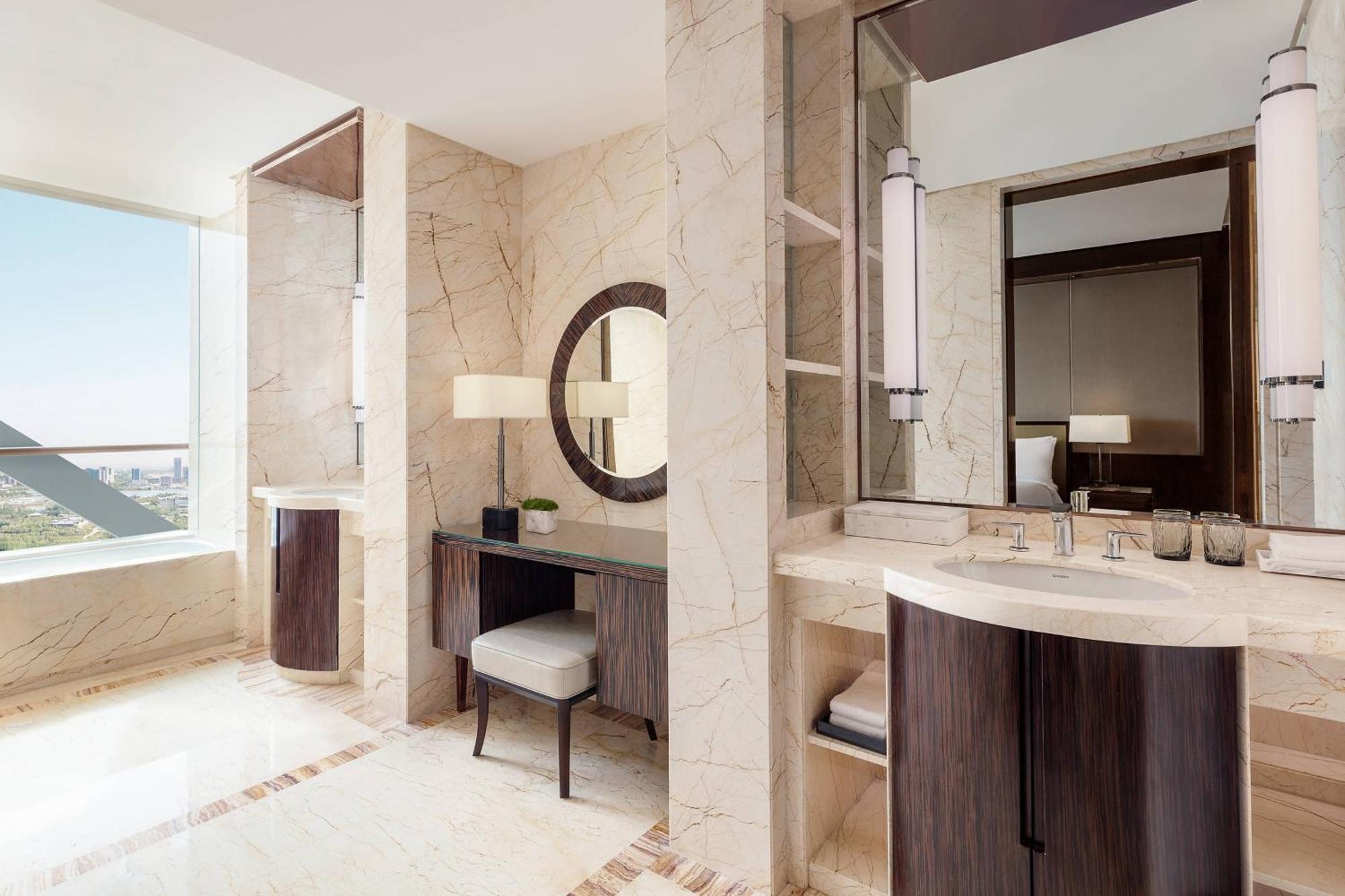 Jw Marriott Hotel Yinchuan Exterior photo